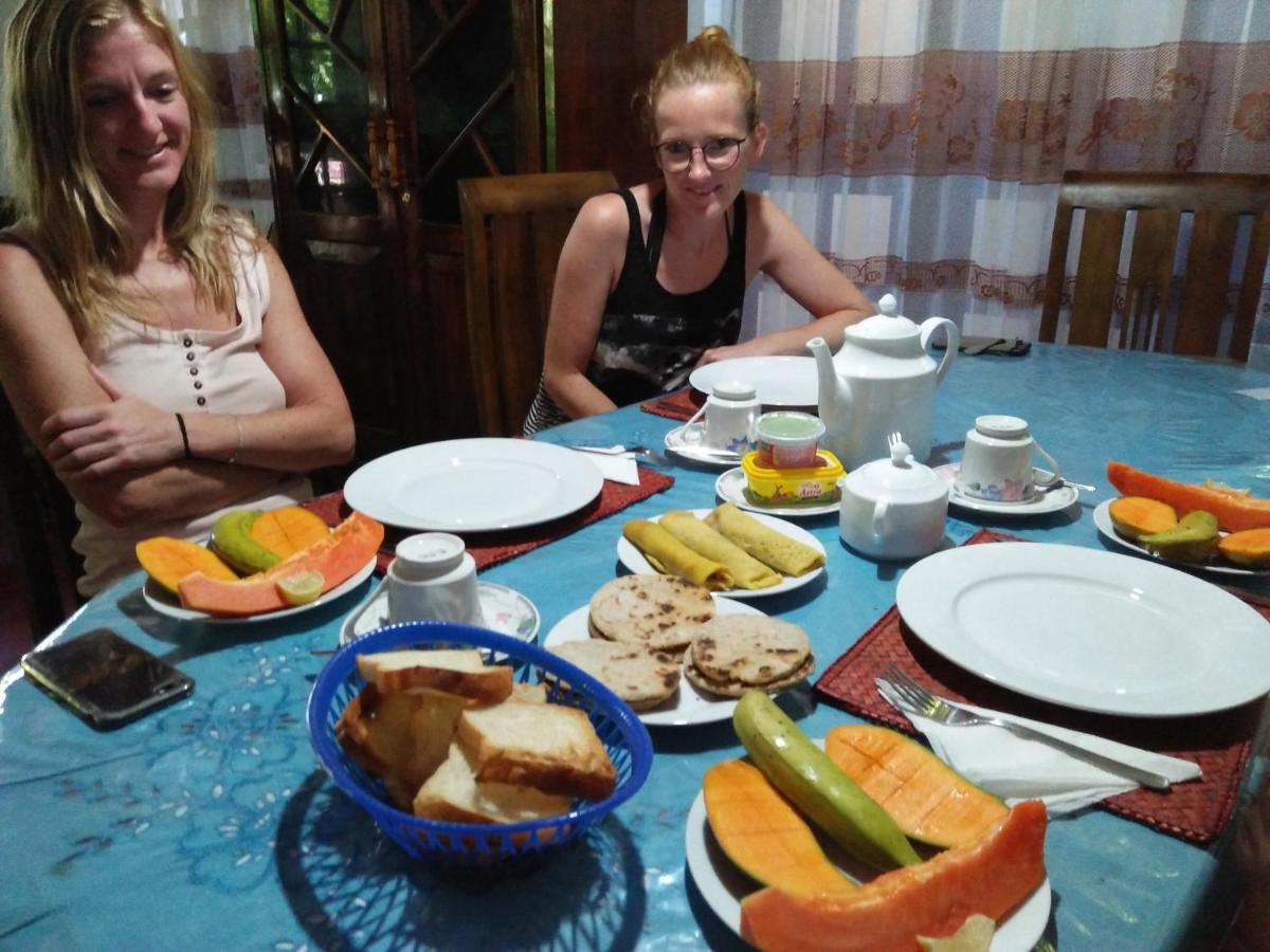 Ananda Villa Bentota Bagian luar foto