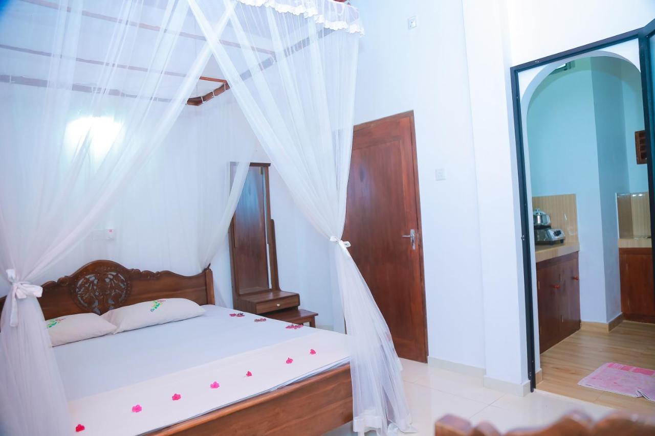 Ananda Villa Bentota Bagian luar foto